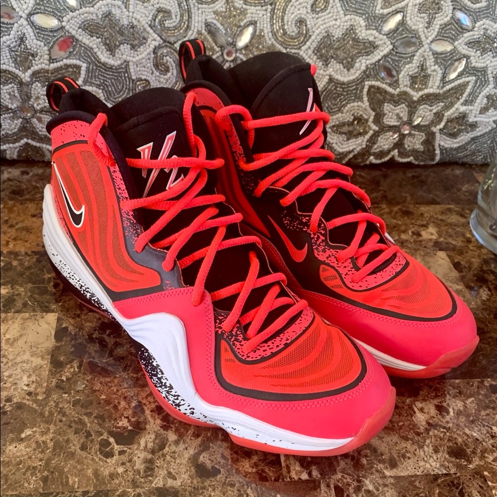 Men’s Nike Air Penny 5. Size 11.